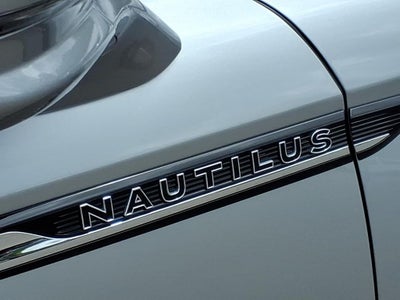 2023 Lincoln Nautilus Black Label