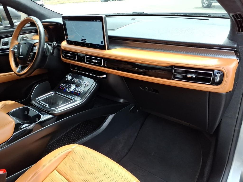 2023 Lincoln Nautilus Black Label