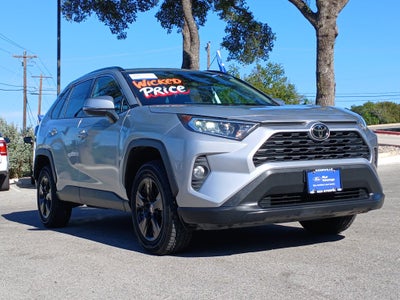 2021 Toyota RAV4 XLE