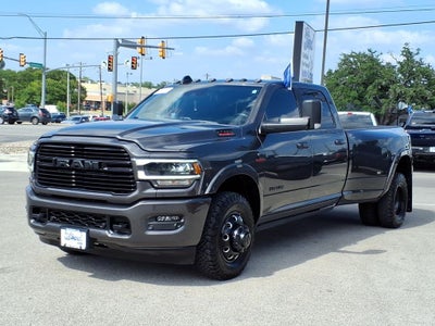 2022 RAM 3500 Laramie