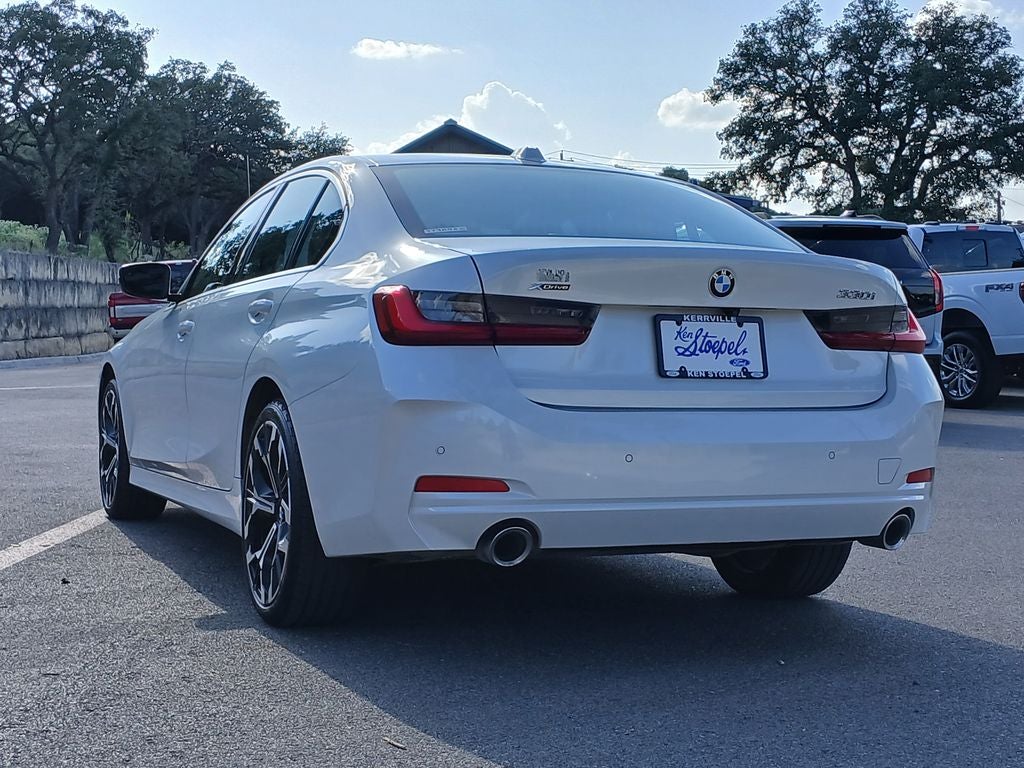 2025 BMW 3 Series 330i xDrive