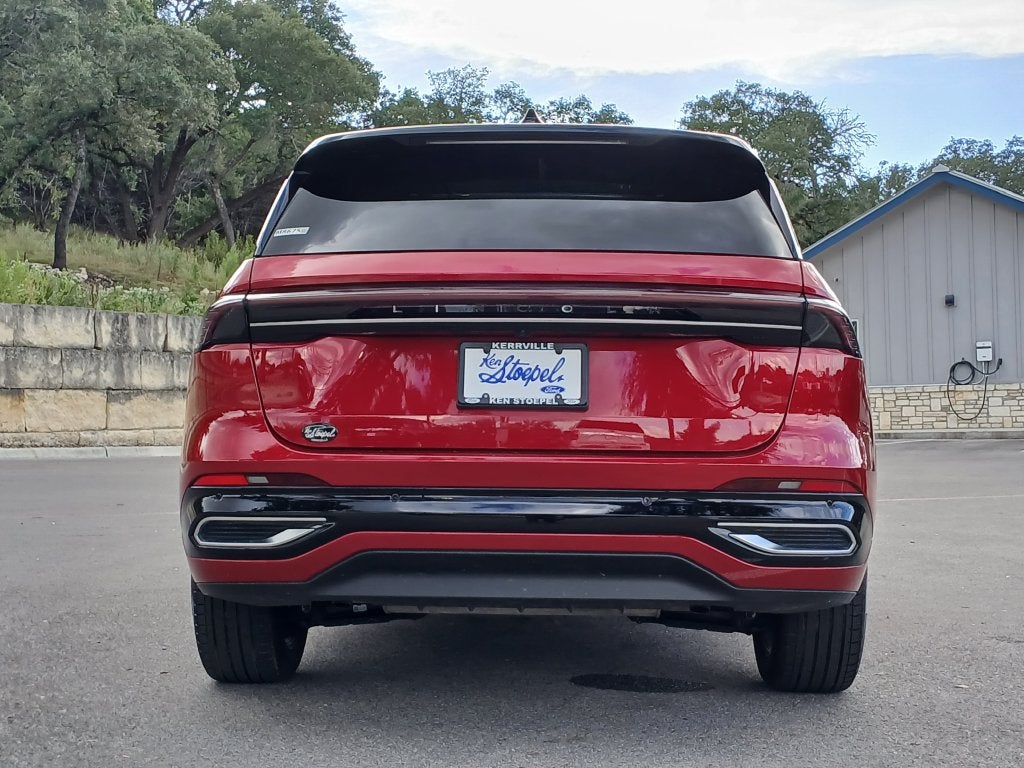2025 Lincoln Nautilus Reserve