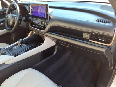 2024 Toyota Grand Highlander Hybrid MAX Limited