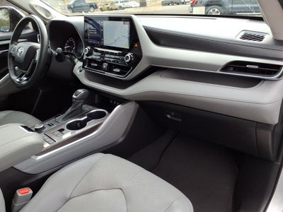 2021 Toyota Highlander Platinum