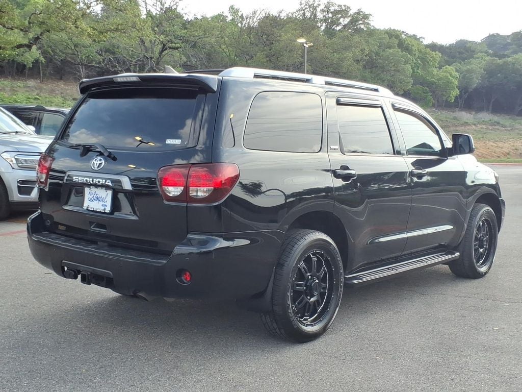 2020 Toyota Sequoia SR5 5.7L