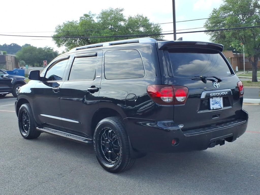2020 Toyota Sequoia SR5 5.7L