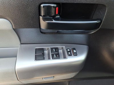 2020 Toyota Sequoia SR5 5.7L