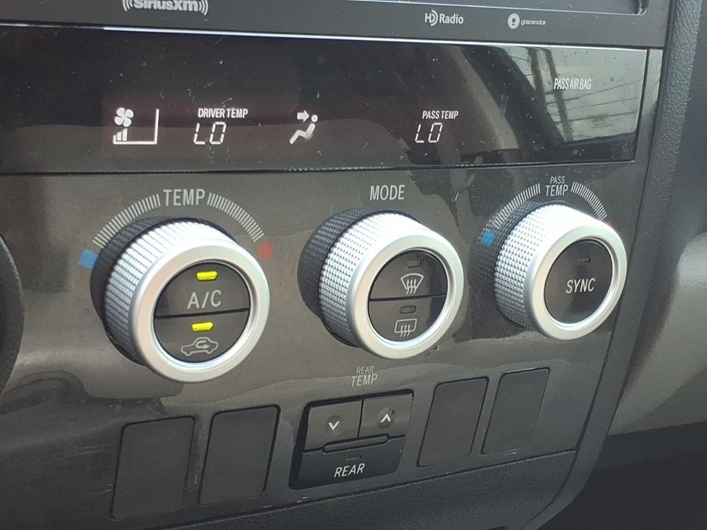 2020 Toyota Sequoia SR5 5.7L
