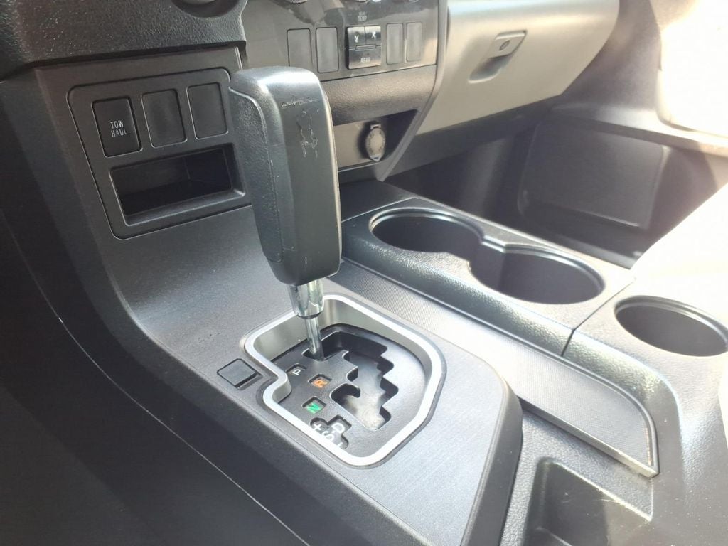 2020 Toyota Sequoia SR5 5.7L