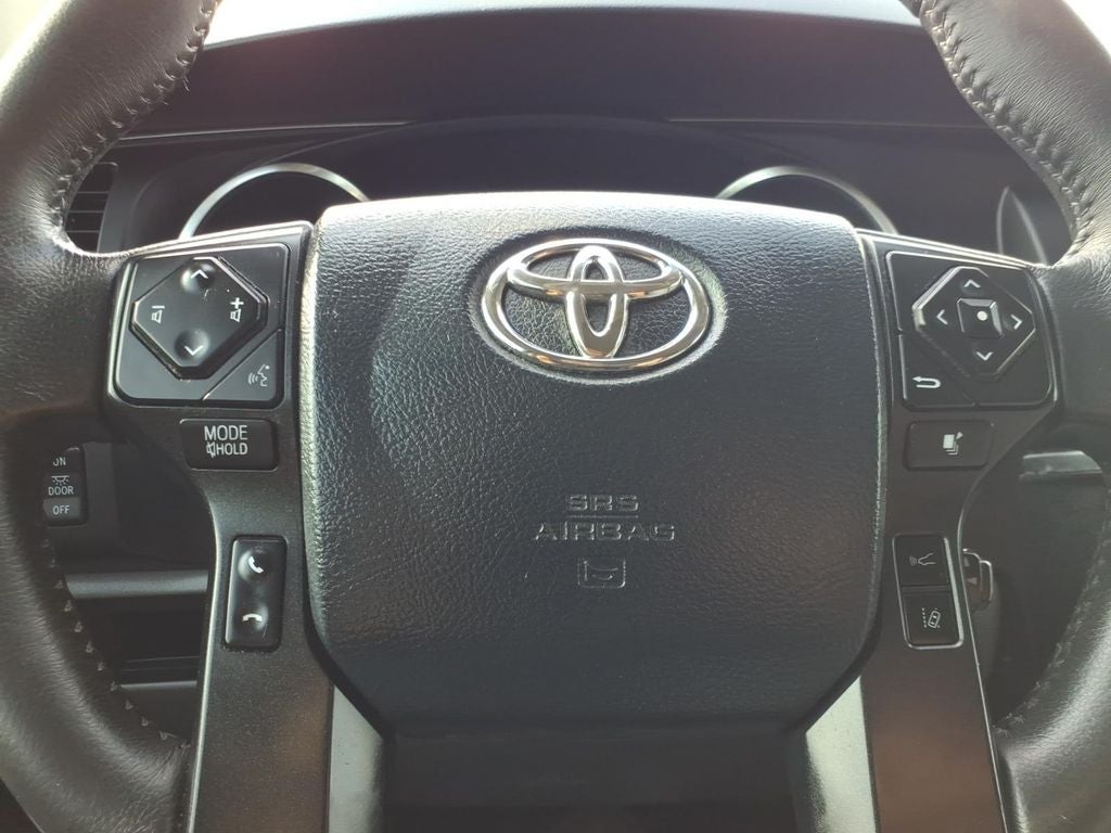 2020 Toyota Sequoia SR5 5.7L