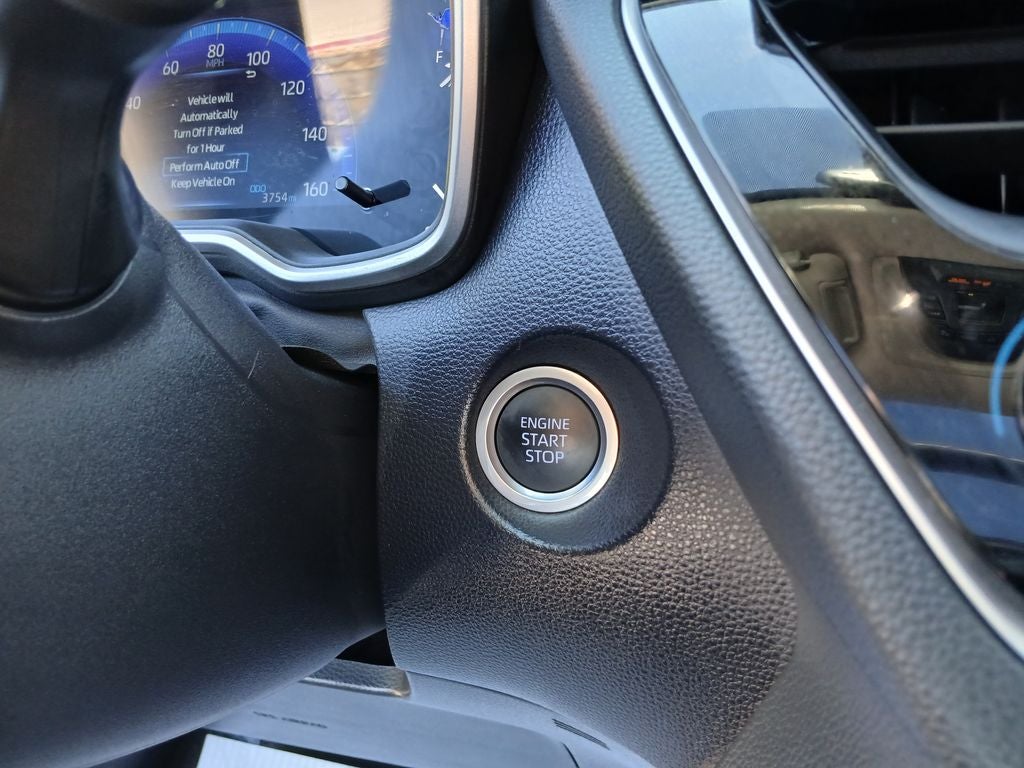 2022 Toyota Corolla Cross XLE