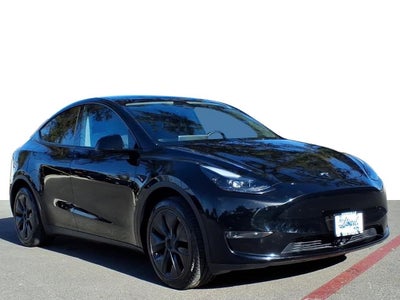 2024 Tesla Model Y Long Range