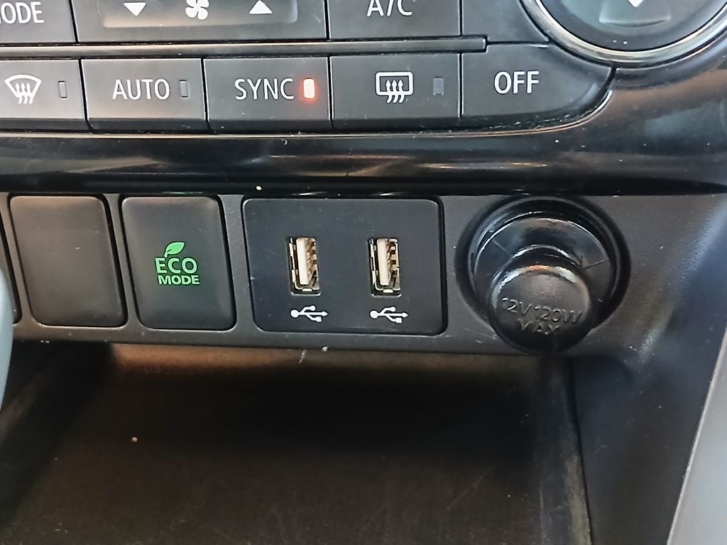 2025 Mitsubishi Eclipse Cross SE