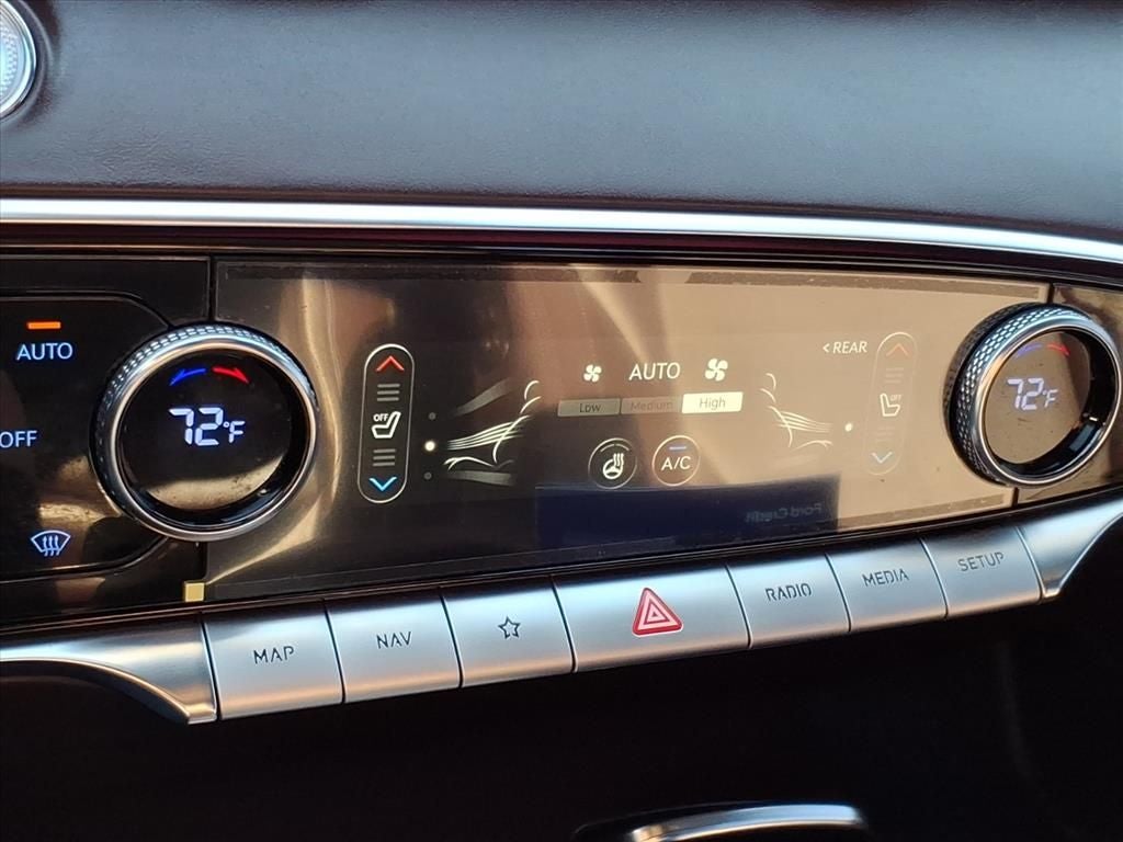 2022 Genesis GV70 2.5T Advanced