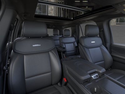 2025 Ford Expedition Platinum®