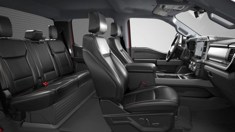 2026 Ford Super Duty F-350® Lariat®
