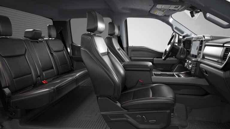 2026 Ford Super Duty F-350® Lariat®