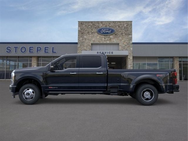 2026 Ford Super Duty F-350® Platinum®