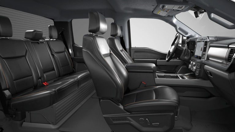2026 Ford Super Duty F-350® Lariat®